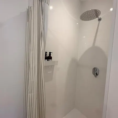 A Deux Pas De La Ferienhaus *